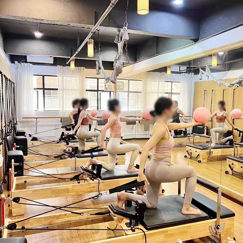 2025年最新ピラティス・リフォーマー器具 ホームジム ヨガ - Pilates And Yoga Studio のレビューと価格